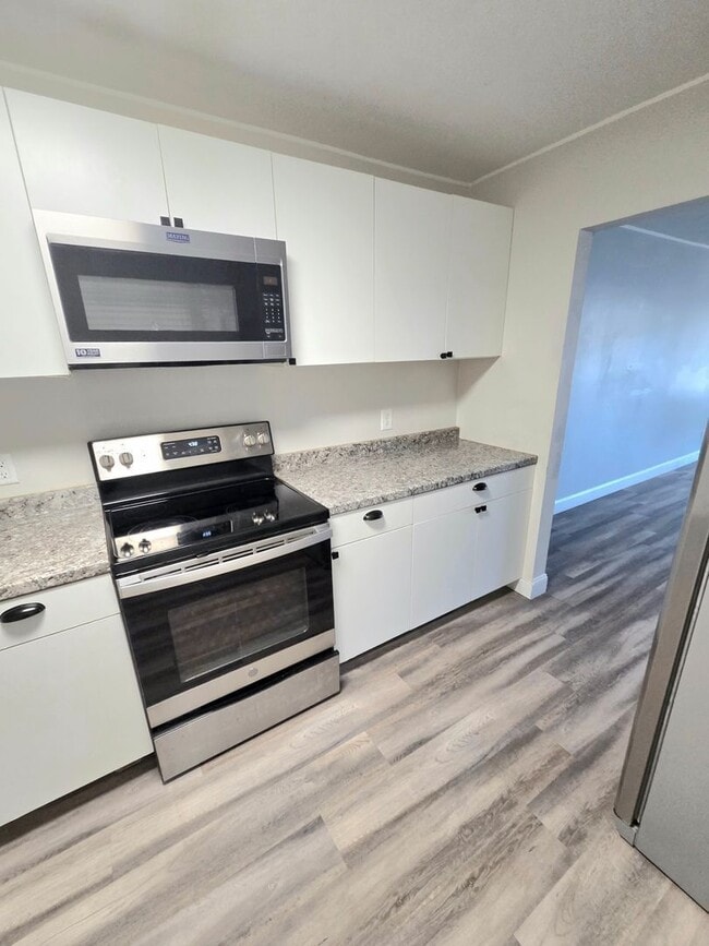 Building Photo - 605 Northlake Blvd Unit 92