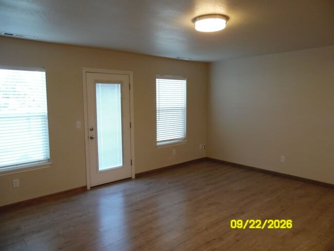 2328 W McAndrews Rd