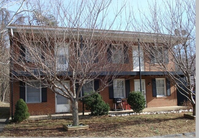 Building Photo - 30 Culpepper Ave Rental