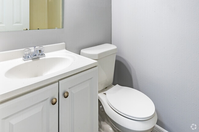 Studio, 1 BA - 288SF