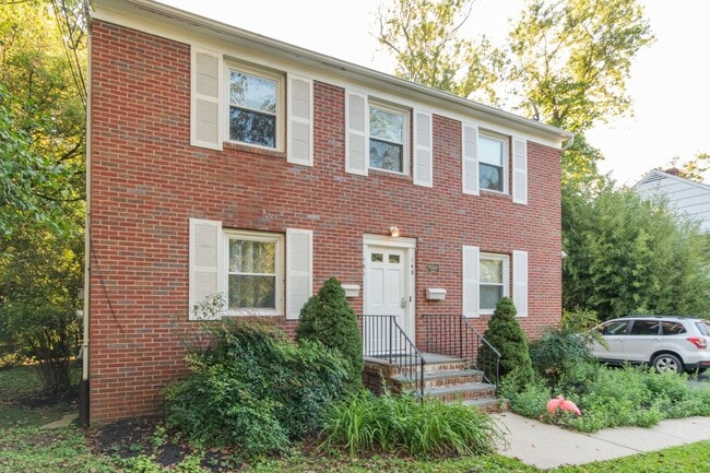 Photo - 151 N Harrison St