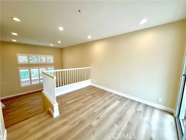 Photo - 505 Marinella Aisle