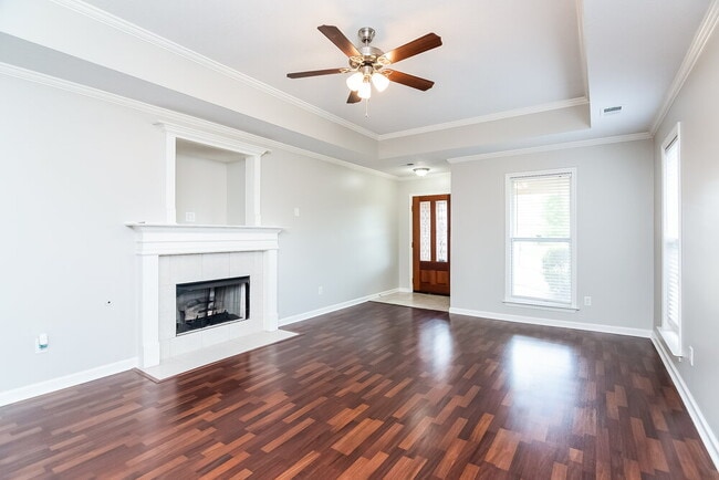 Photo - 1597 Far Dr