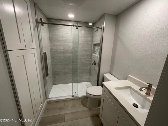 Photo - 600 Domenico Cir Unit A2