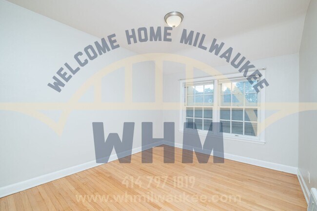 Photo - 3254 S Kinnickinnic Ave Unit Upper