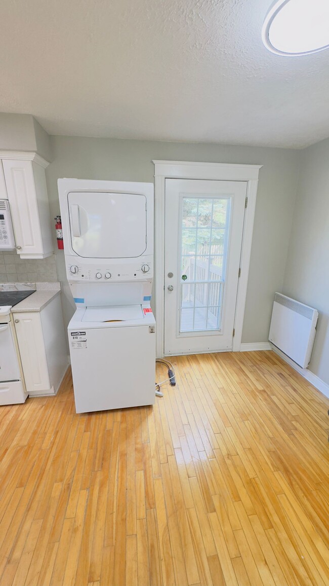 Photo - 7 Glenwood Dr Unit 7