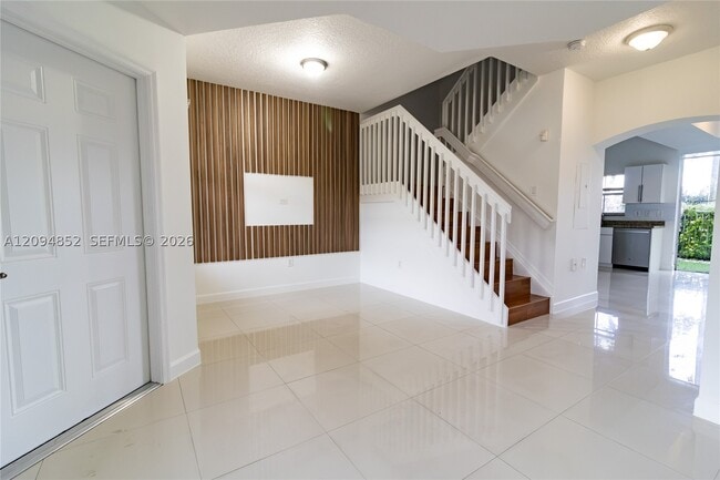 Photo - 11600 NW 60th Terrace