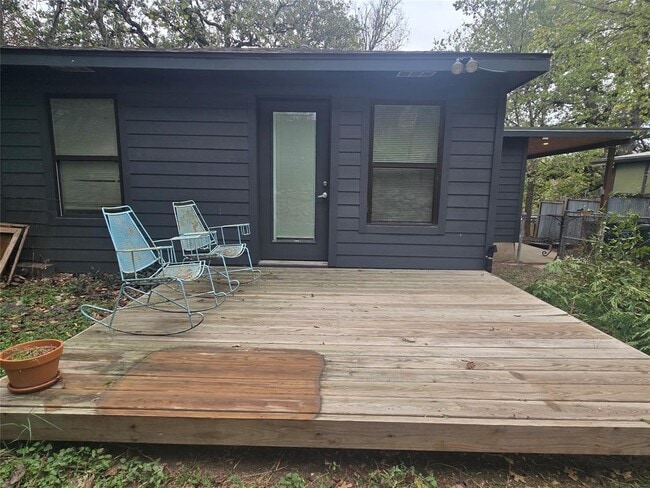 Photo - 1307 Deloney St