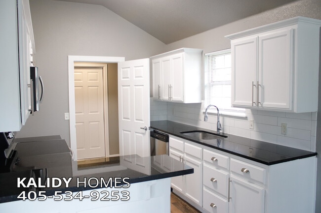 Photo - 21925 Homesteaders Rd