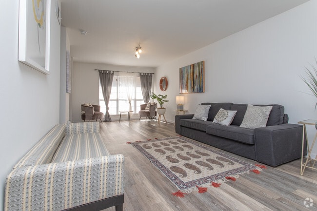 Interior Photo - Golden Gate Townhomes
