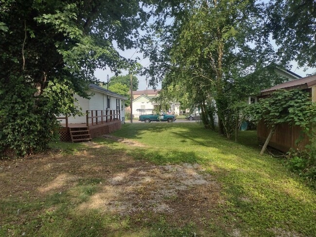 Photo - 512 Florence St