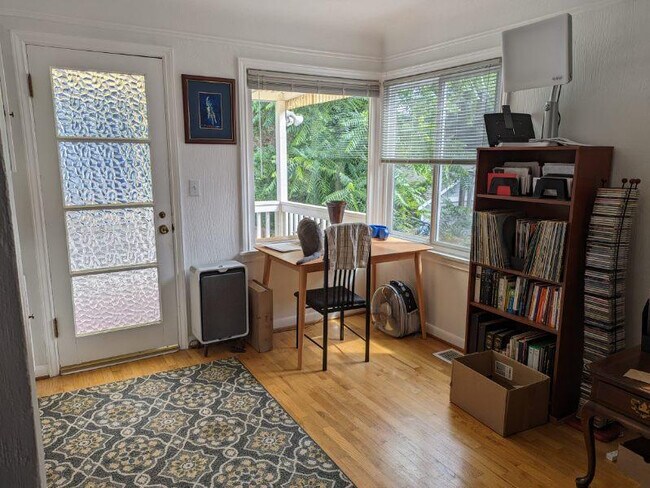 Photo - 1036 NE 102nd St