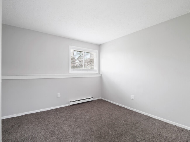 Pinegrove Apartments