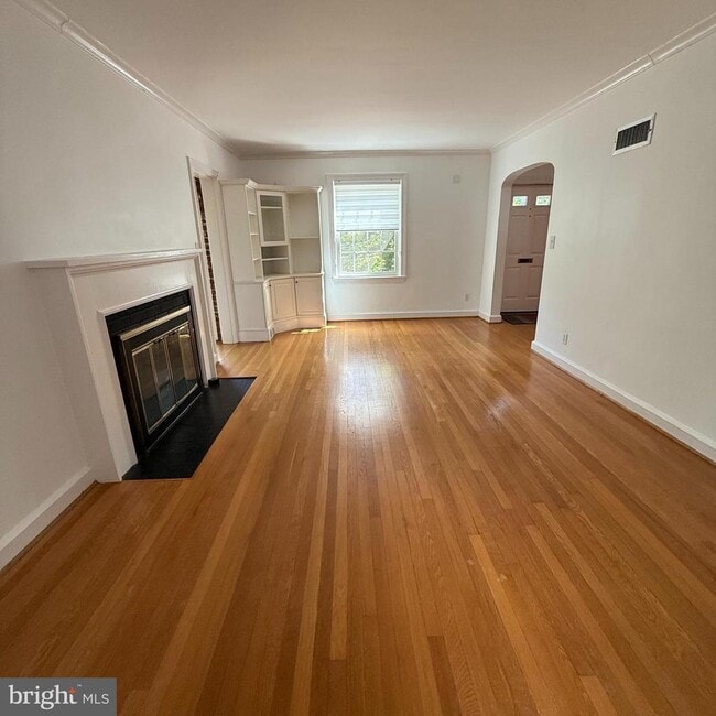 Photo - 3121 Quebec Pl NW