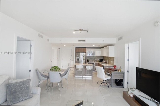 Photo - 5300 Paseo Blvd Unit 1803