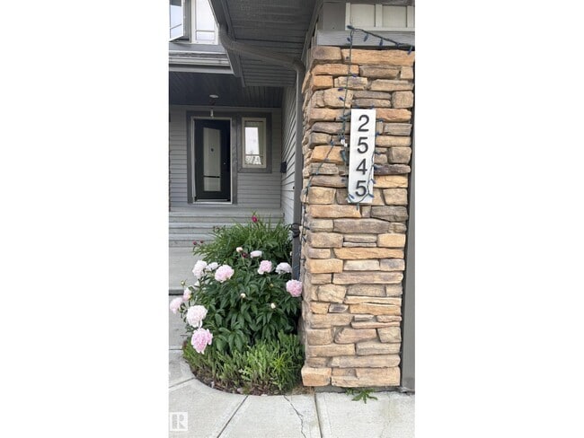 Photo - 2545 Anderson Way SW