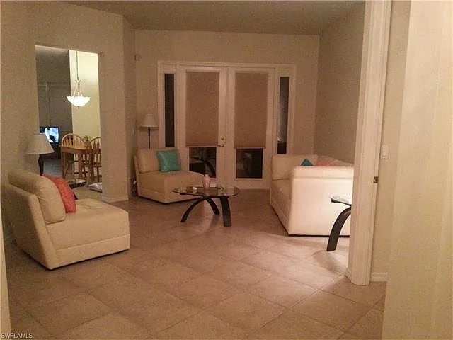 Photo - 637 Grand Rapids Blvd