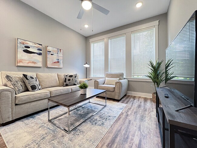 Photo - 4310 W Spruce St Unit ID1050953P