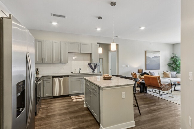 Photo - Founders Pointe Apartments