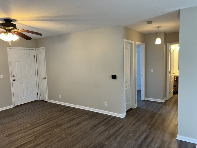 Photo - 126 Oakley Cir Townhome