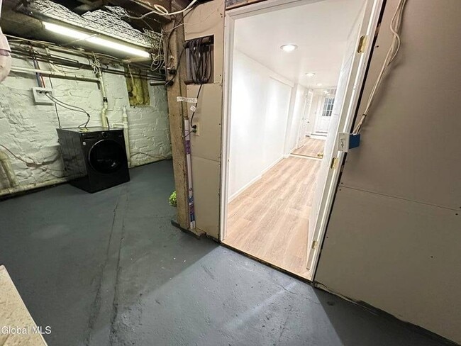 Photo - 27 McElwain Ave