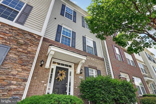 Building Photo - 2617 Osprey Way S