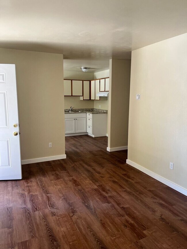 Photo - 2814 N Center St Unit #1