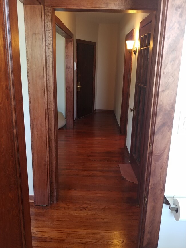 Photo - 950 N Mayfield Ave Apartamentos Unidad 2N