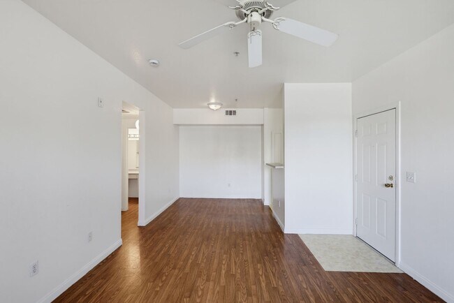 Photo - 6955 N Durango Dr Unit 2083