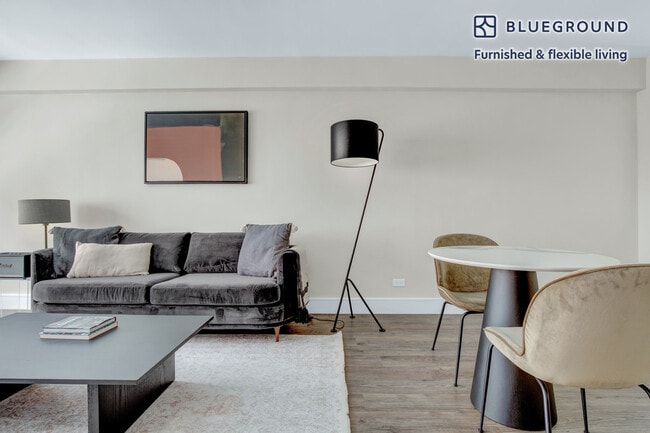 Photo - 225 E 63rd St Unidad FL8-ID636