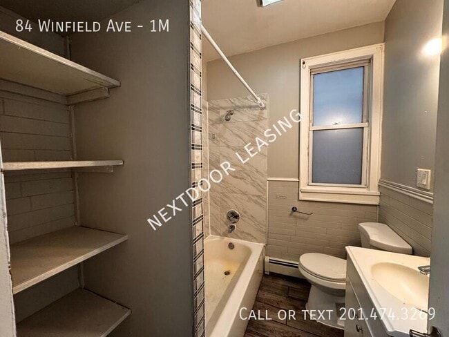 Photo - 84 Winfield Ave Unidad 1M