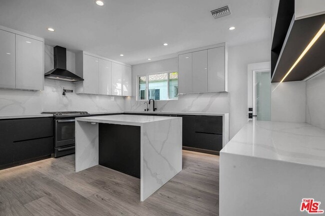 Photo - 9345 W Olympic Blvd