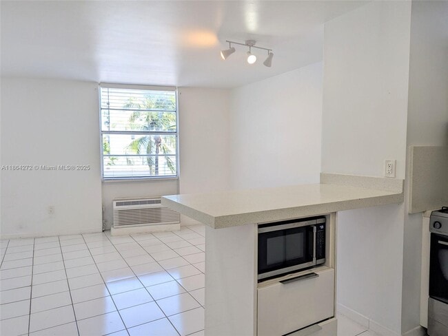 Photo - 710 Washington Ave Unit 324