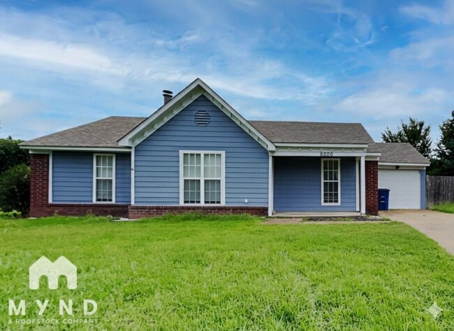 Building Photo - 6606 Coral Way