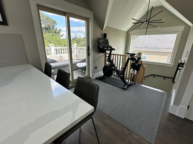 Photo - 20 Somerset St Unit 3