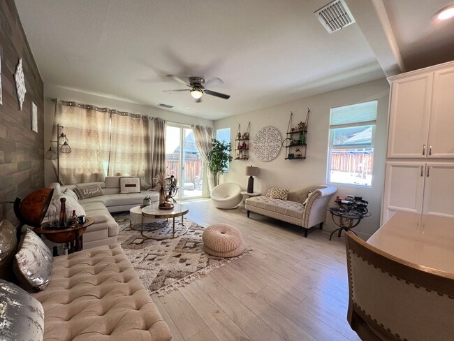Photo - Beautiful 2 story home located in gated community of Wallis Ranch Dublin