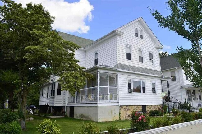 249 Philadelphia Ave
