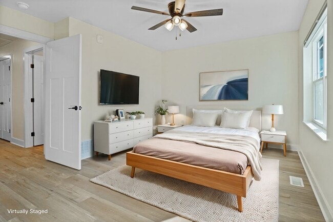 Photo - 2 Bedroom 1.5 Bath Single Story Cottage Ranch Unit 119 Eiche Drive - 3