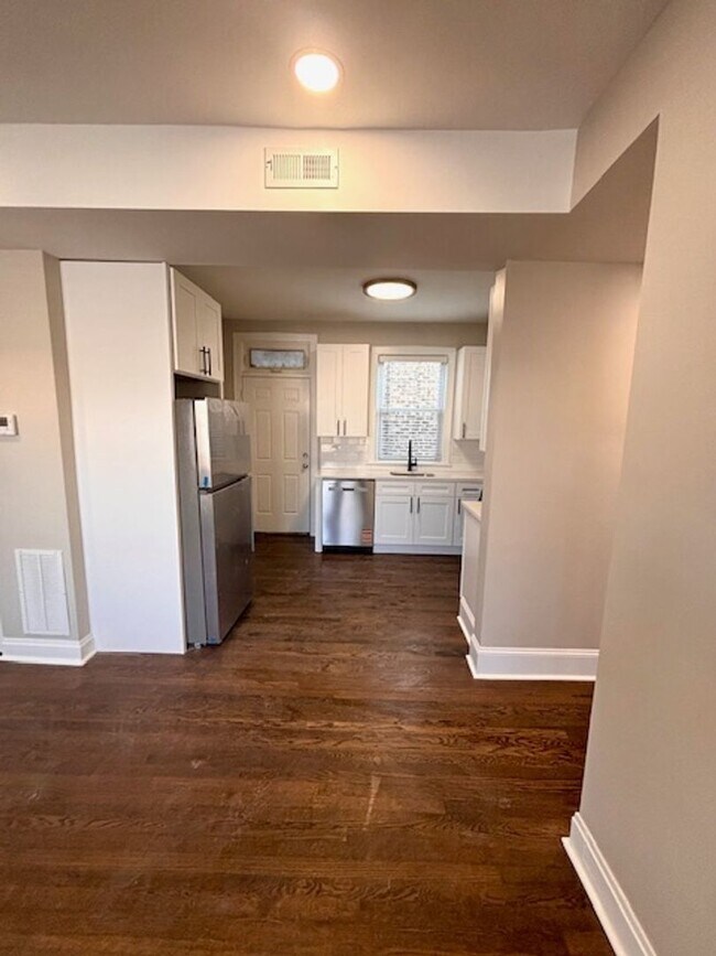 Photo - 3853 W Palmer St Unit 2W