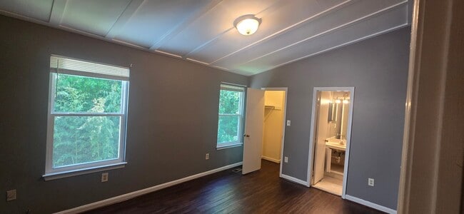 Photo - 14630 London Ln