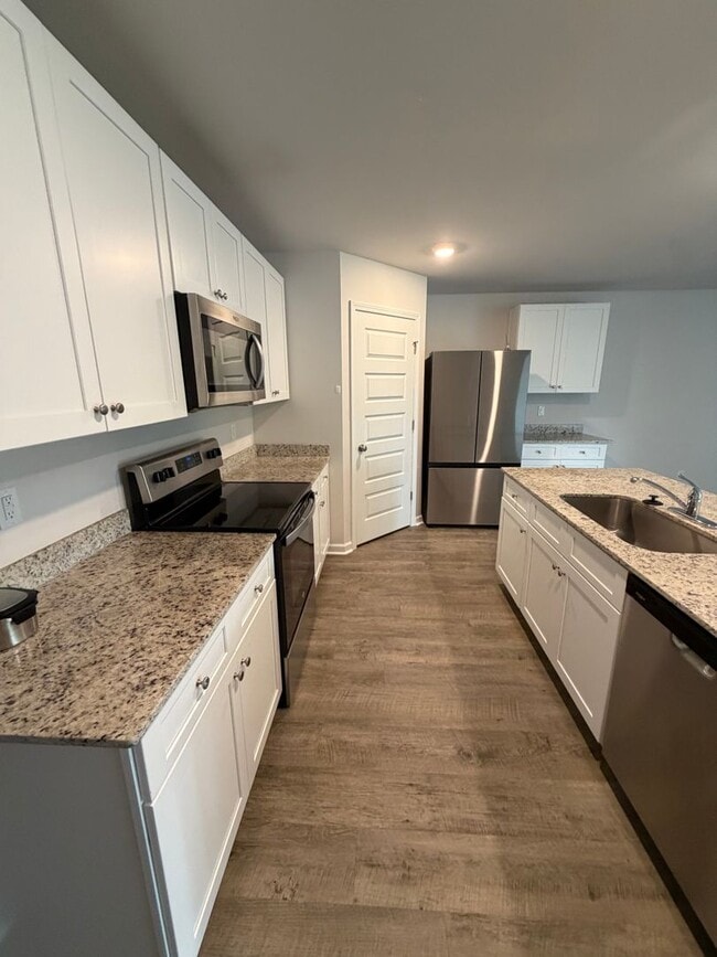 Photo - 9122 Torrington Ln