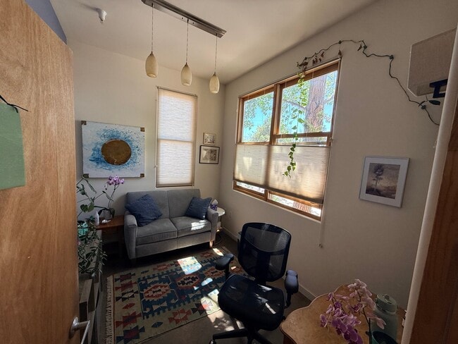 Photo - 1012 Marquez Pl Unit 303 A
