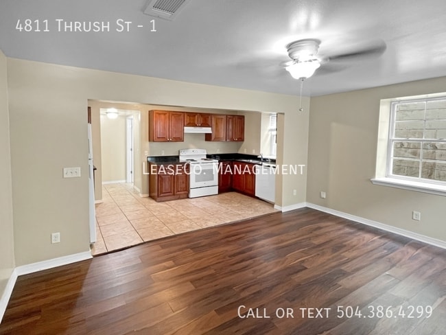 Photo - 4811 Thrush St