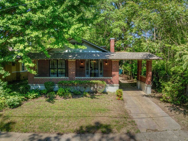 Photo - 345 Malvern St