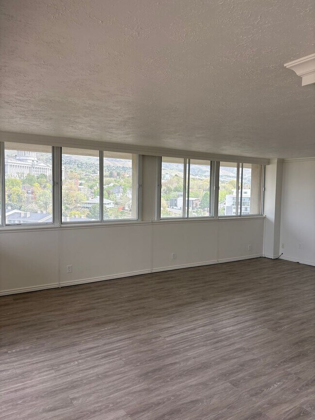 Photo - Zions Summit Unit 1203