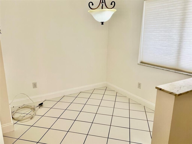 Photo - 9587 Weldon Cir Unit B204