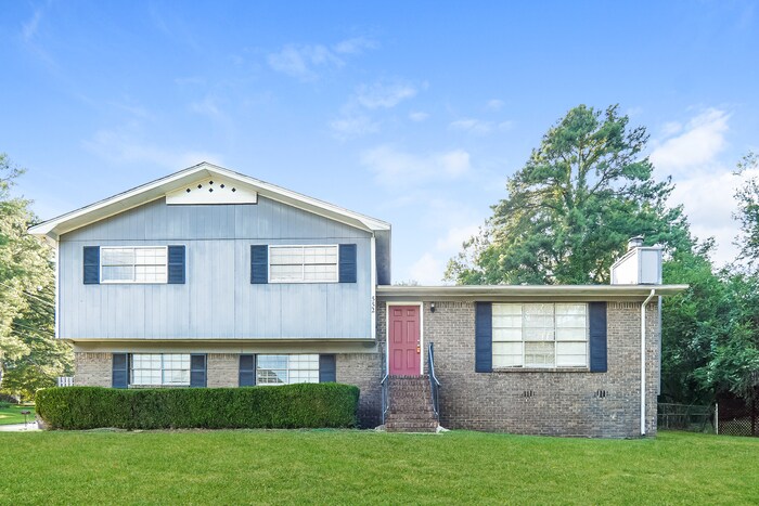 Photo - 552 20th Ct NE