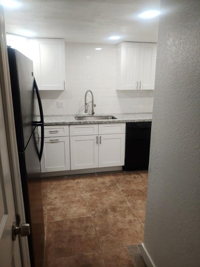 Photo - 11832 N Saguaro Blvd