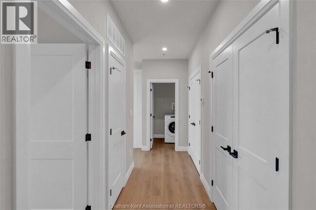 Photo - 50 Nazarene Rd Unit 527