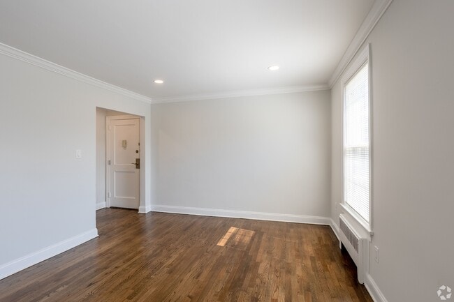 218 Millburn Avenue Apartments